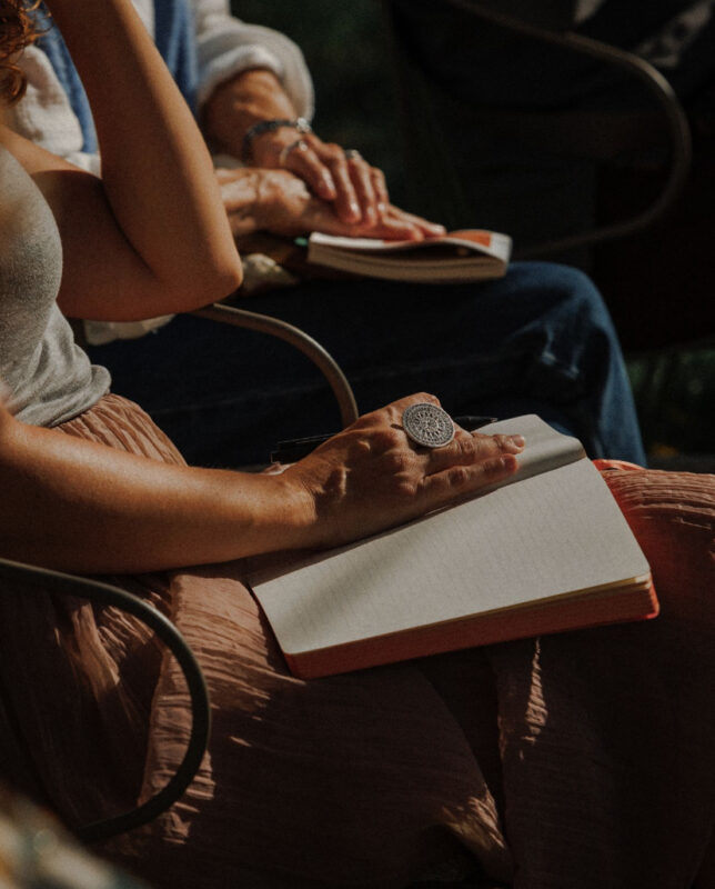 Eva Torres Escritura - Leyendo
